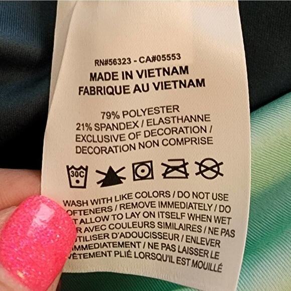 Nike tie dye active athletic workout leggings plus size‎ 2X new! - Picture 9 of 12